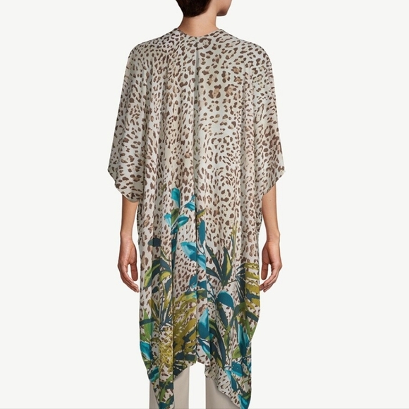 Chico's Leopard print floral Ruana Long Line Wrap Kimono NWOT beach one Size - Picture 3 of 9
